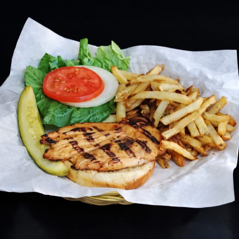 Grilled Chicken Sandwich Delight